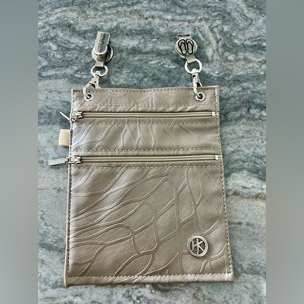 Hip Klips tan bag